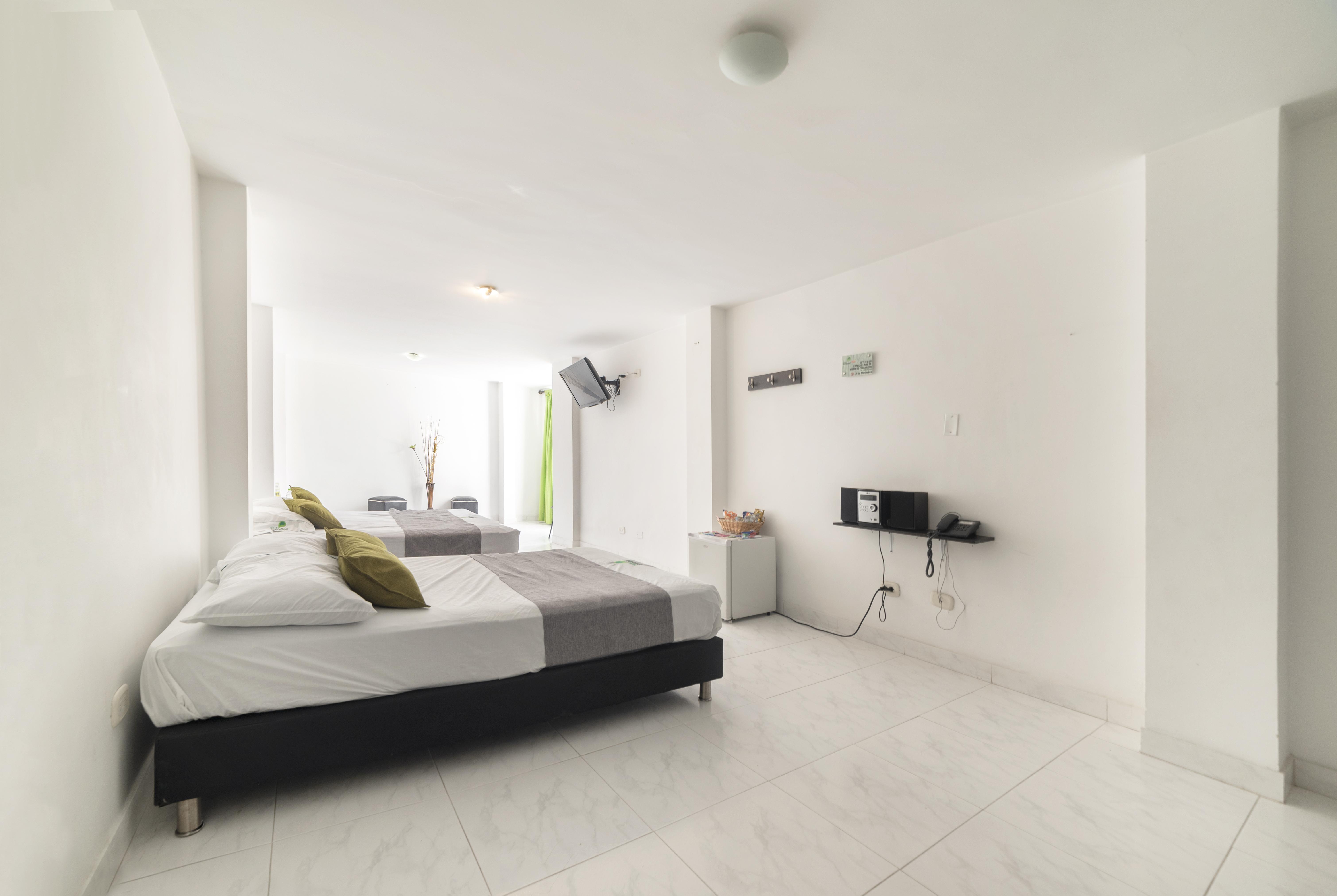 Hotel Paradise Lleras Медельїн Екстер'єр фото